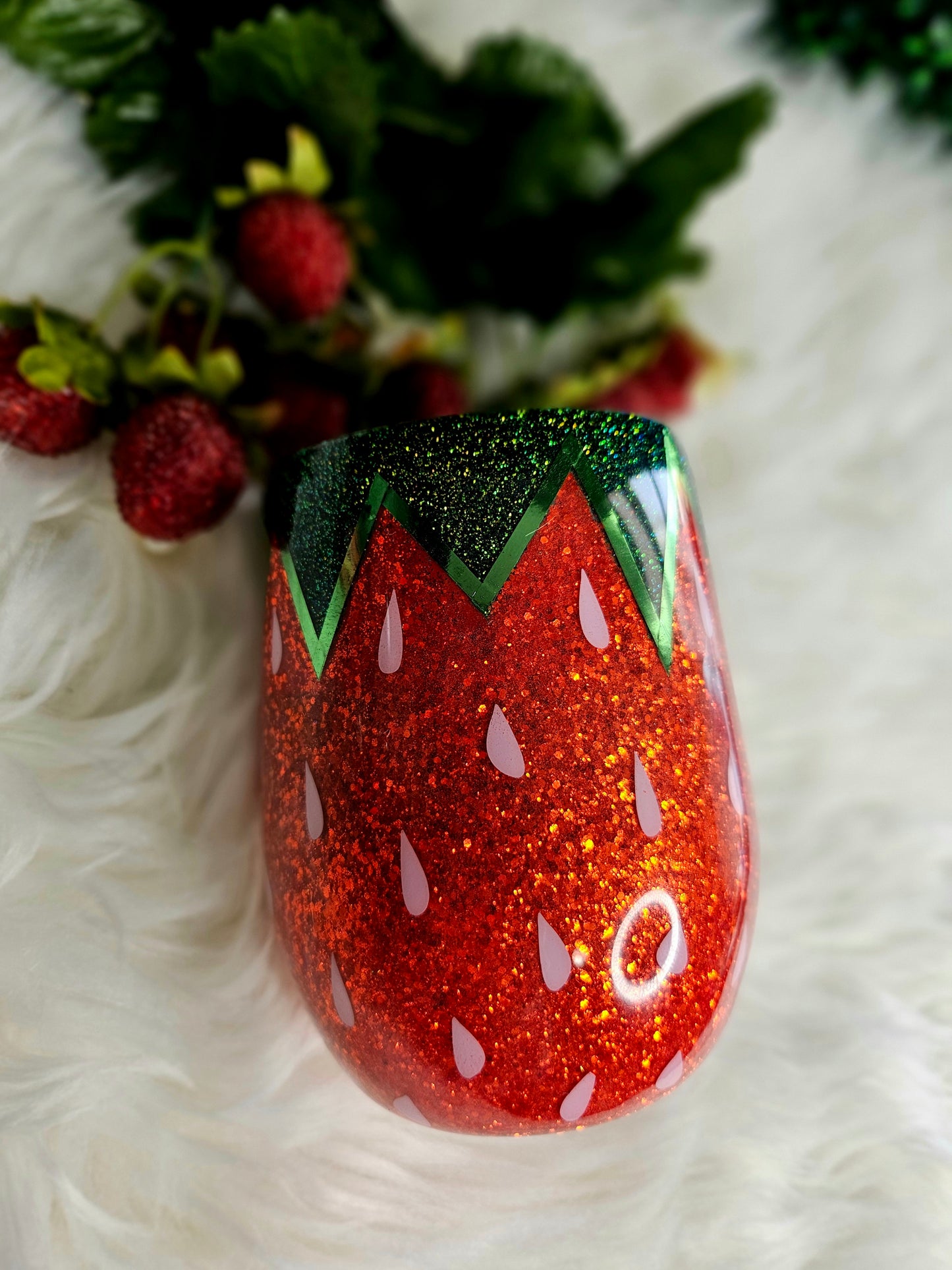 Strawberry 12oz Wine Tumbler